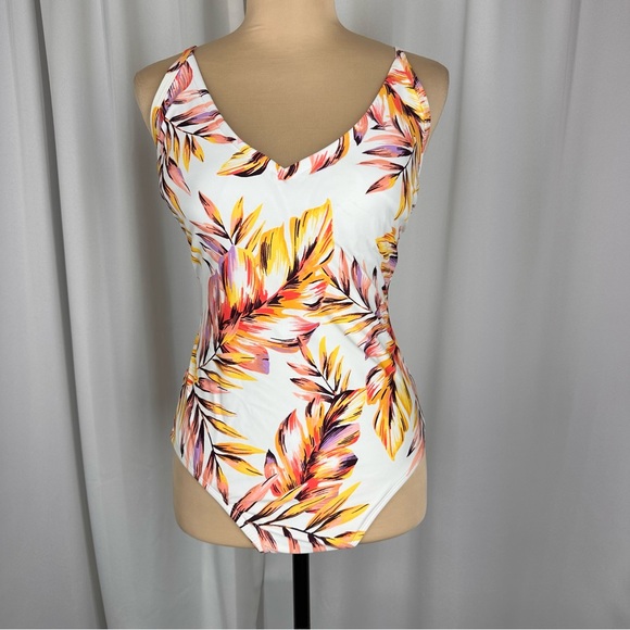 Kona Sol Other - Kona Sol One Piece Swimsuit Womens Size Medium White Floral Swimsuit Adjustable
